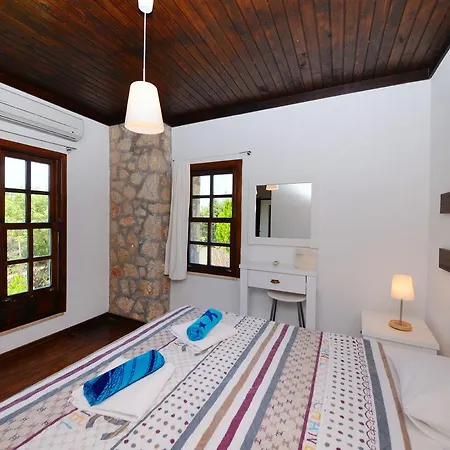 Sedir Villa